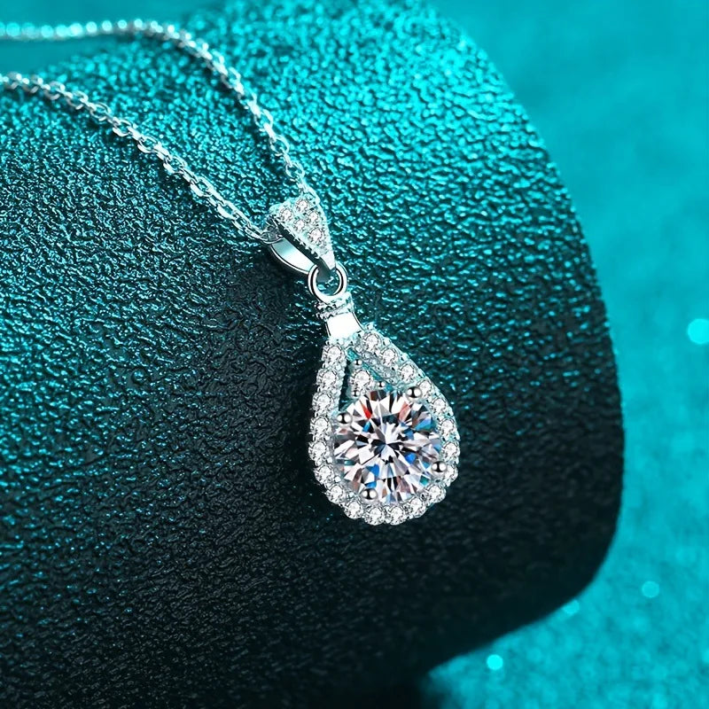 Fine 18k White Gold Necklace
